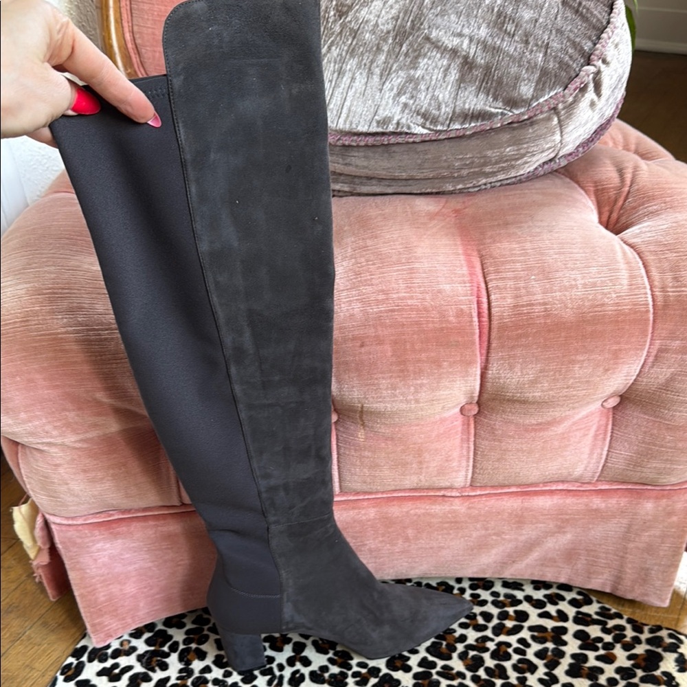 Women's Black Knee-High Boots